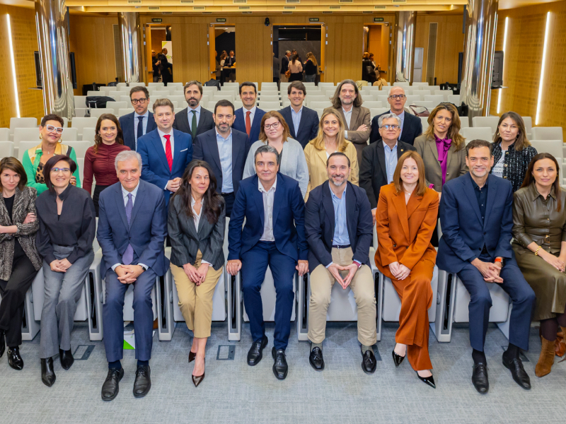 Una nueva junta en Dircom